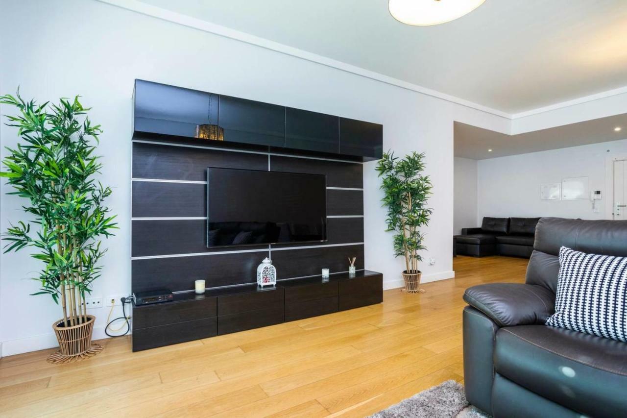 Lisboa Guestready - Spacious Campolide Family Apt Fits 6 المظهر الخارجي الصورة